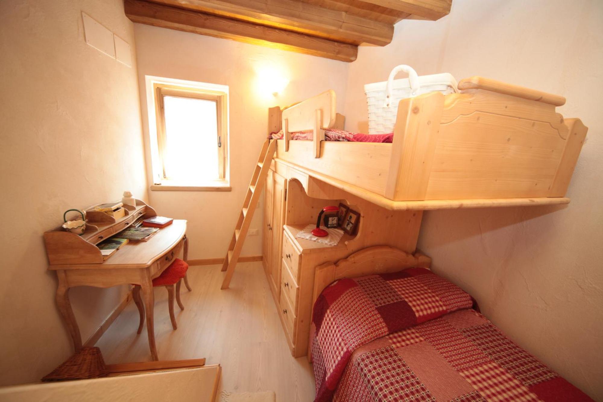 Albergo Diffuso Valcellina E Val Vajont In Casso Kültér fotó
