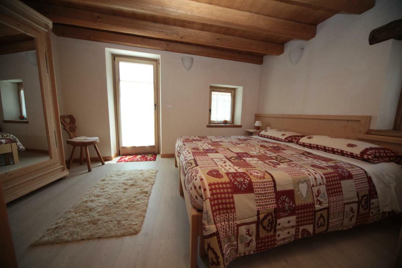 Albergo Diffuso Valcellina E Val Vajont In Casso Kültér fotó