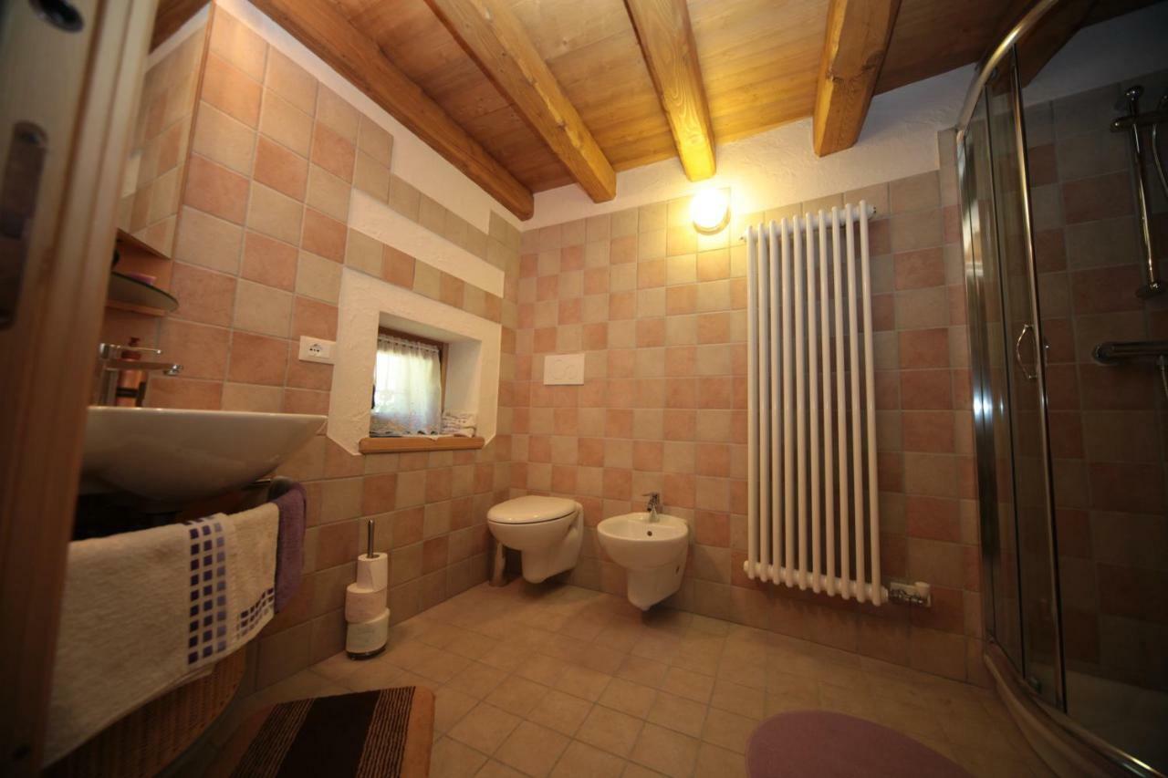 Albergo Diffuso Valcellina E Val Vajont In Casso Kültér fotó