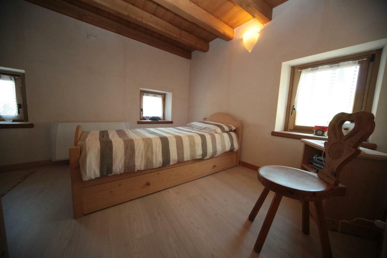 Albergo Diffuso Valcellina E Val Vajont In Casso Kültér fotó